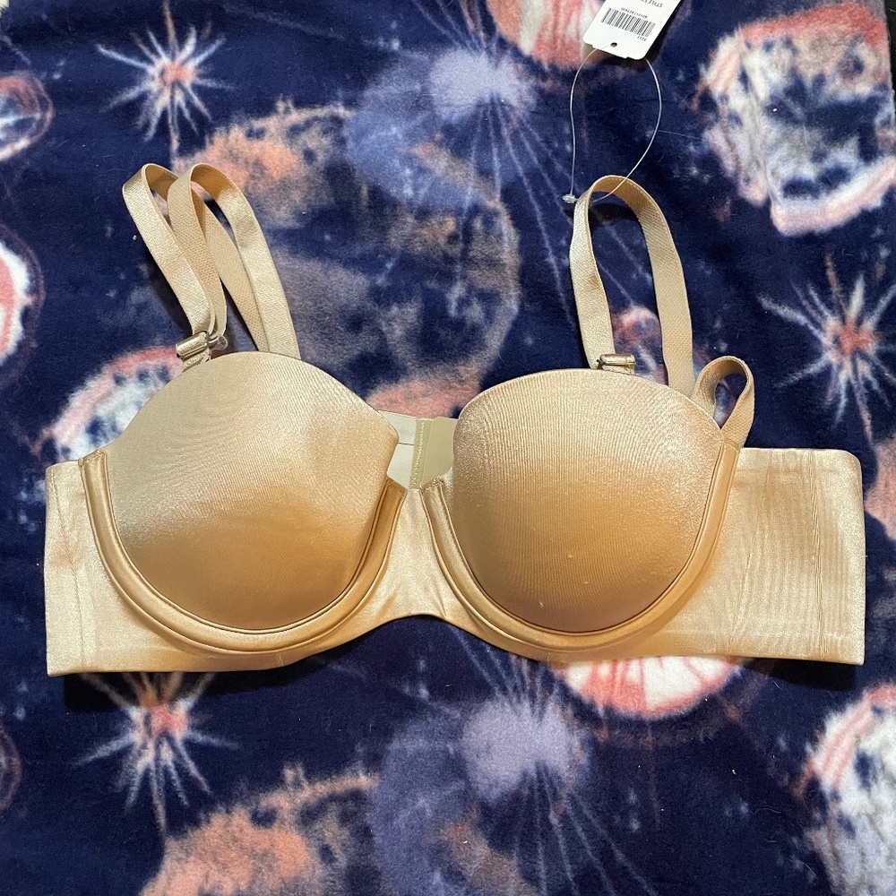 32A Bra Soma vanishing strapless, warm amber color NWT